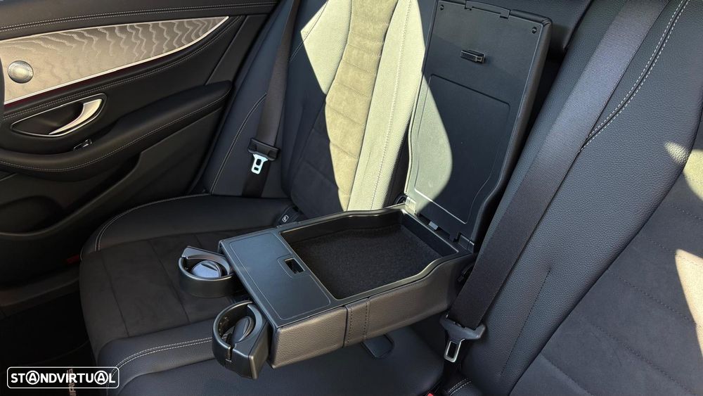 Mercedes-Benz E 300 de 9G-TRONIC AMG Line - 30