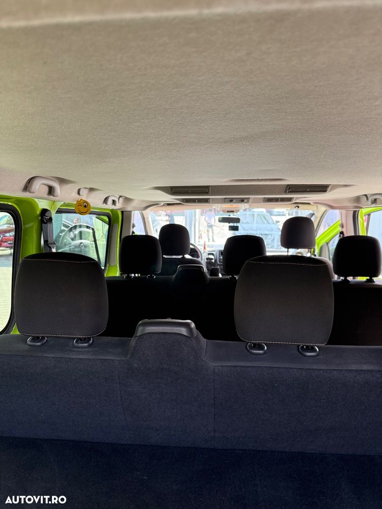 Renault Trafic Combi L2H1 7+1 Expression - 11