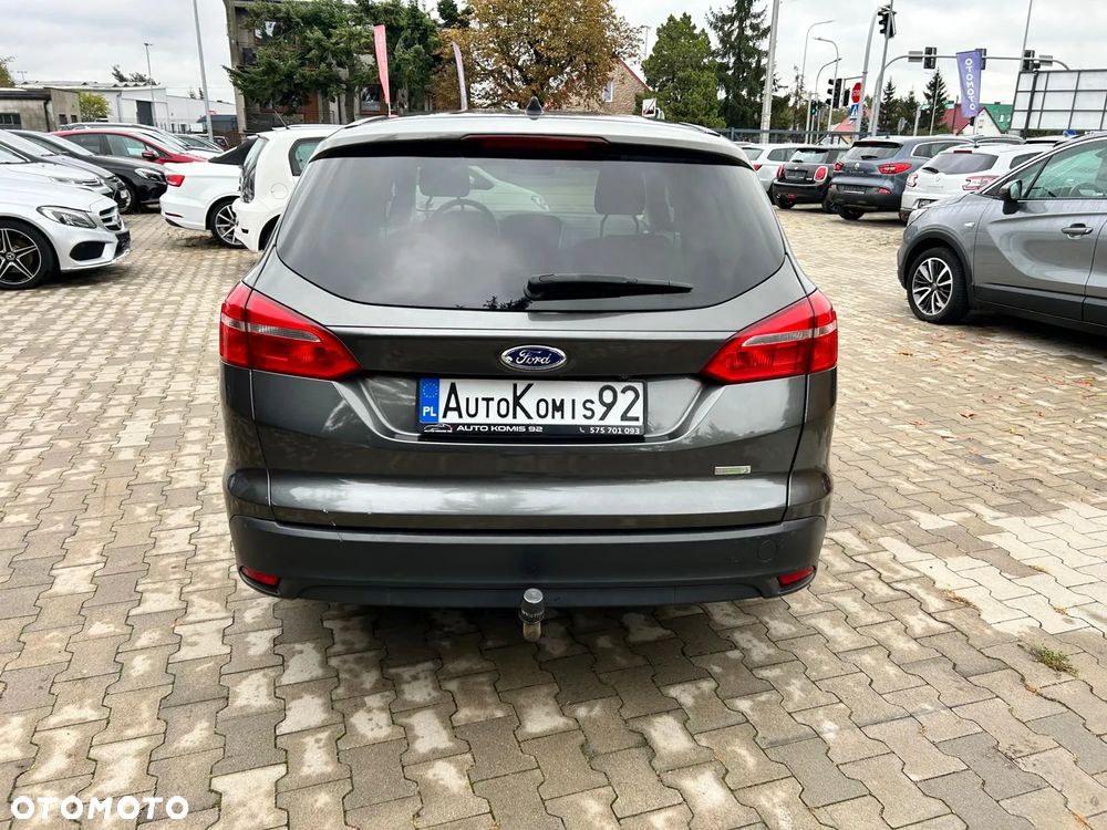 Ford Focus 1.0 EcoBoost Trend Edition - 9