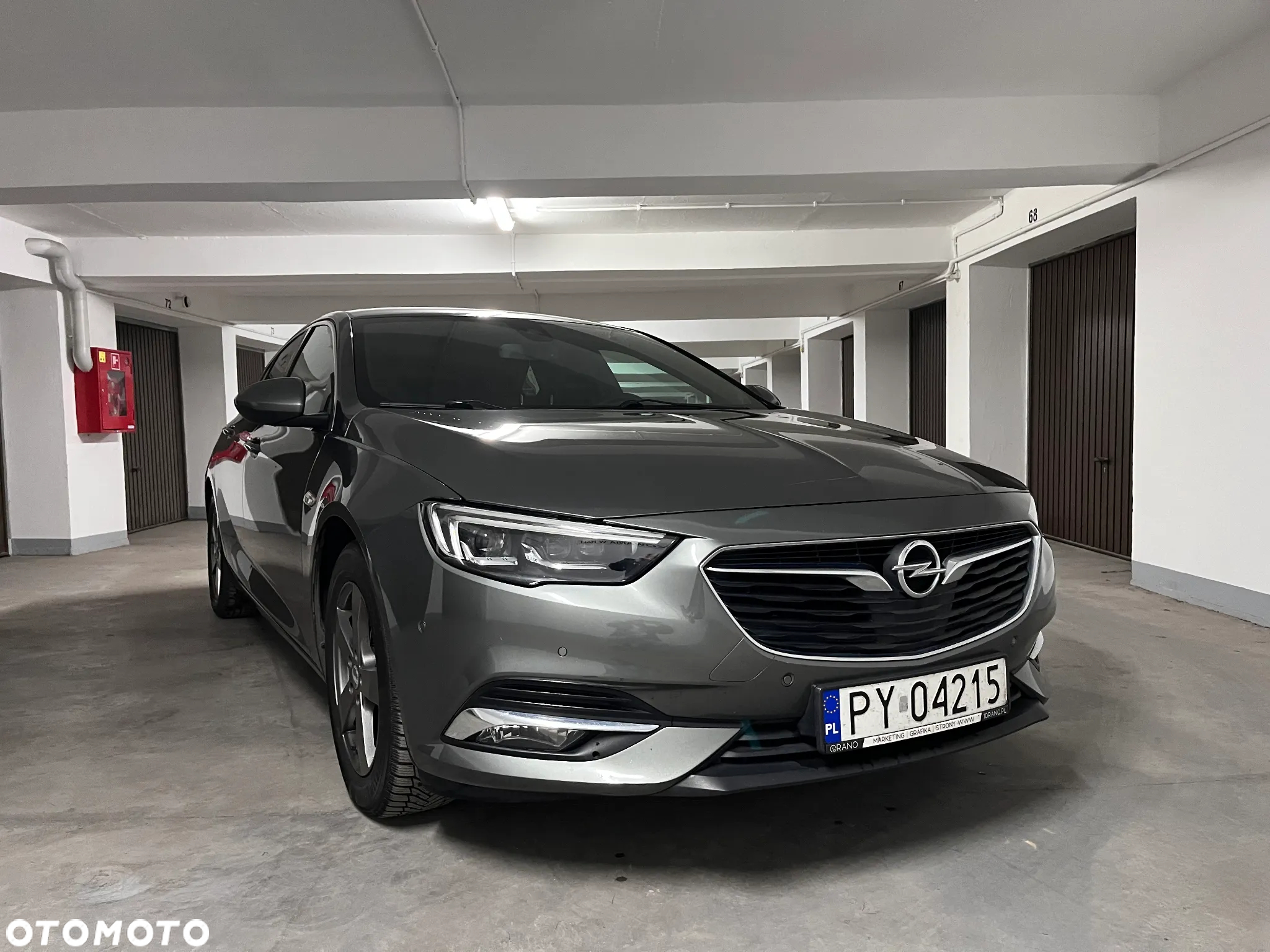 Opel Insignia Grand Sport 1.6 Diesel Automatik Business Edition - 2