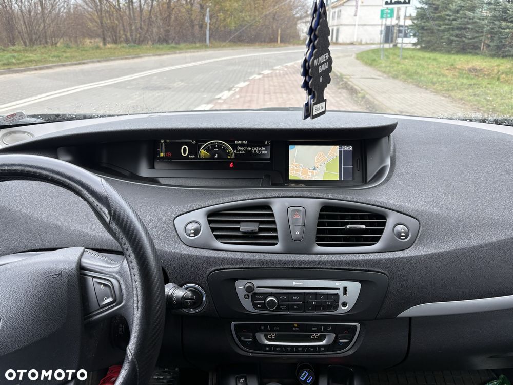Renault Grand Scenic - 5