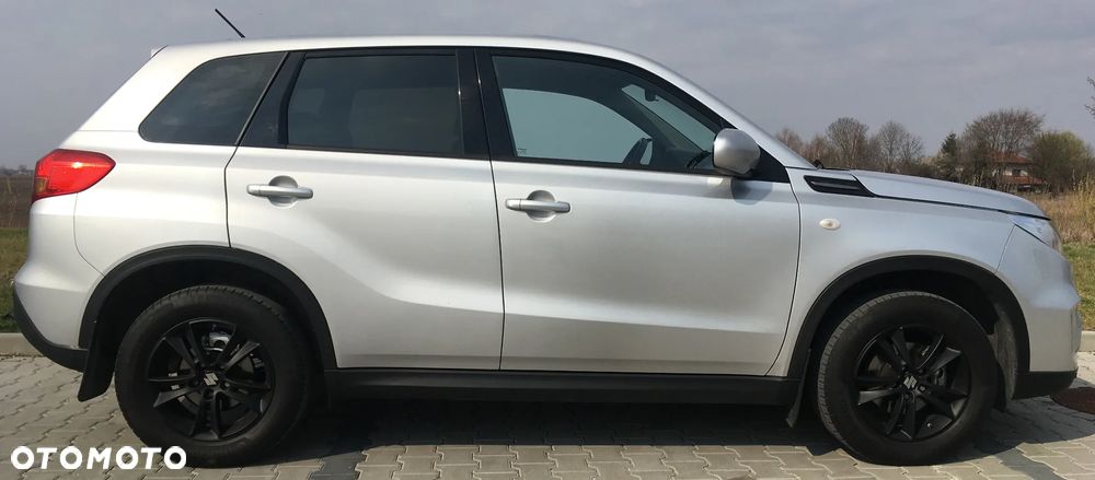 Suzuki Vitara 1.6 Comfort 2WD - 6
