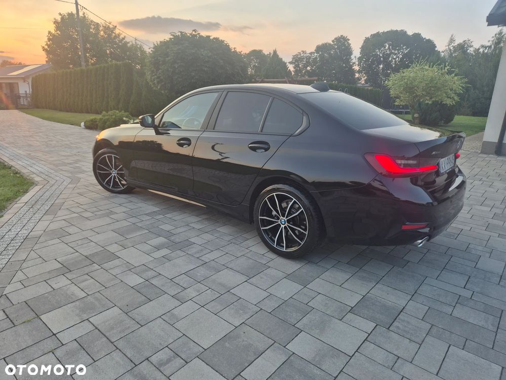 BMW Seria 3 320d xDrive MHEV Advantage - 3
