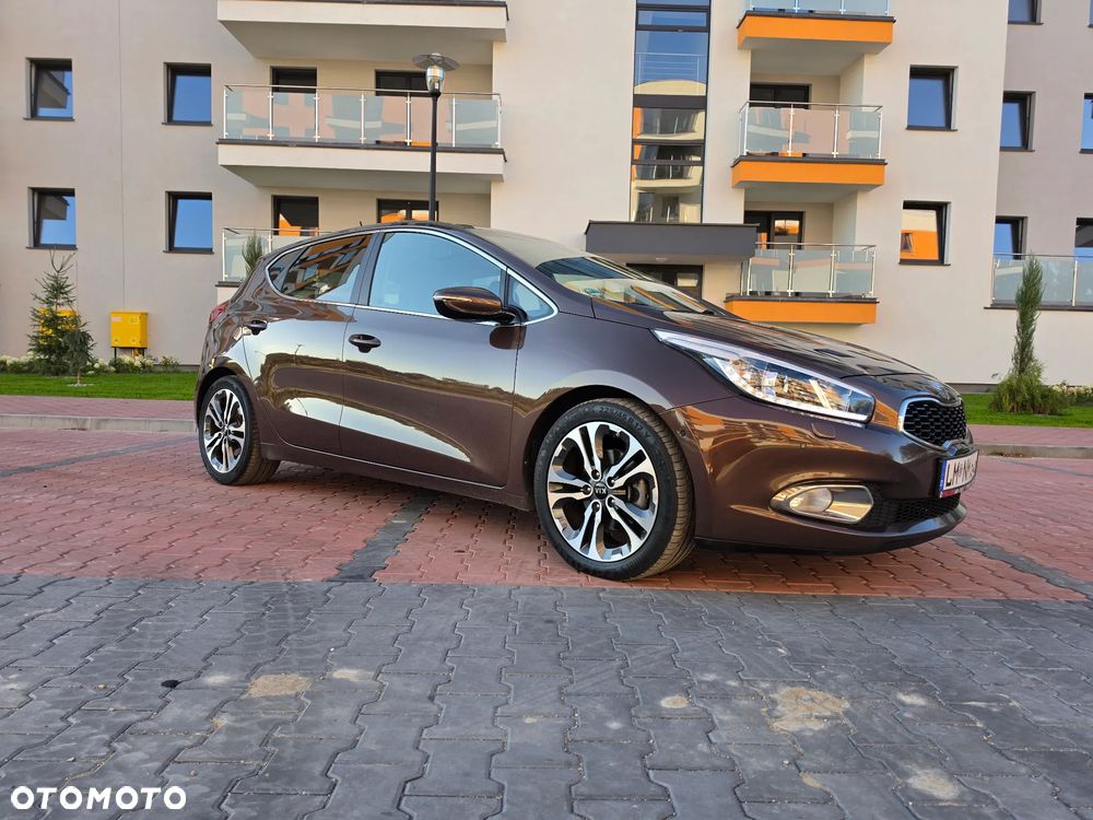 Kia Ceed 1.6 CRDi XL - 1