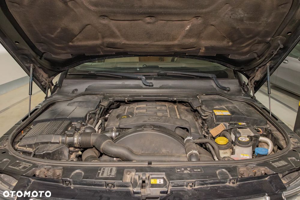 Land Rover Discovery 3.0 SD V6 HSE - 13