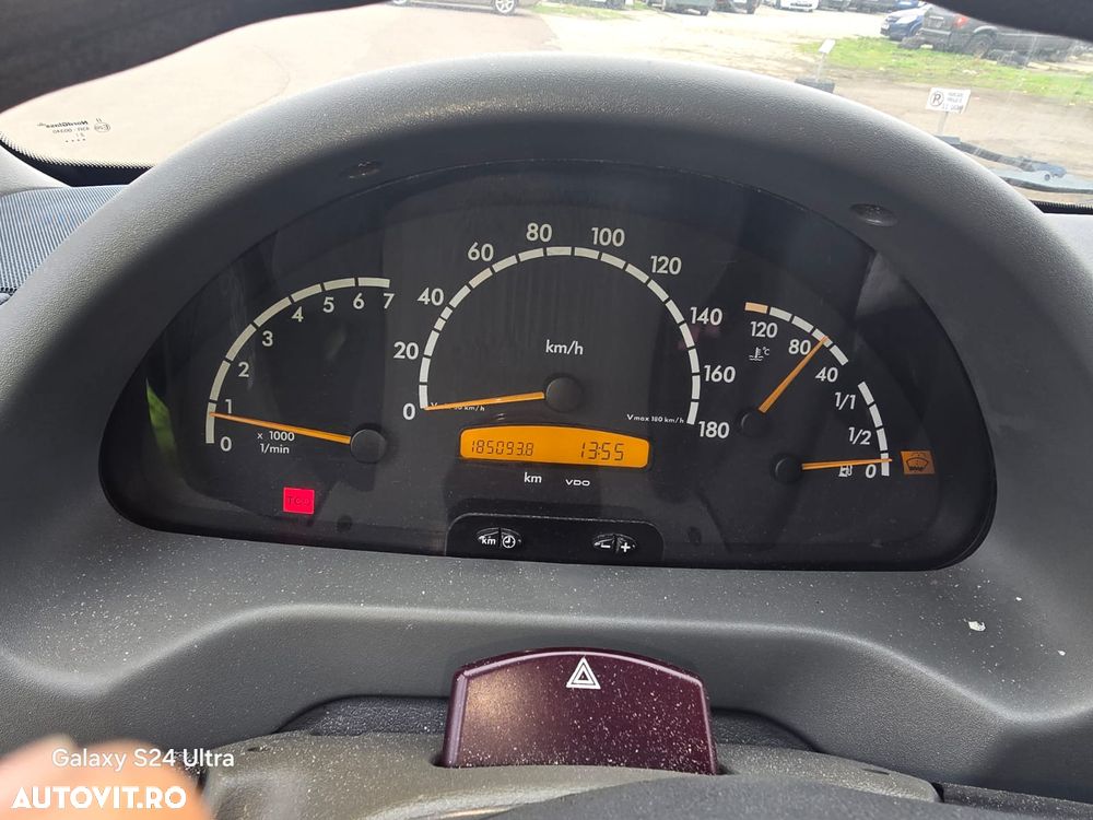Mercedes-Benz Sprinter - 5