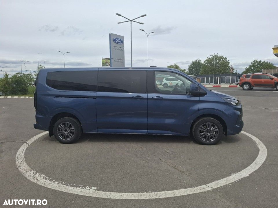 Ford Tourneo Custom - 3