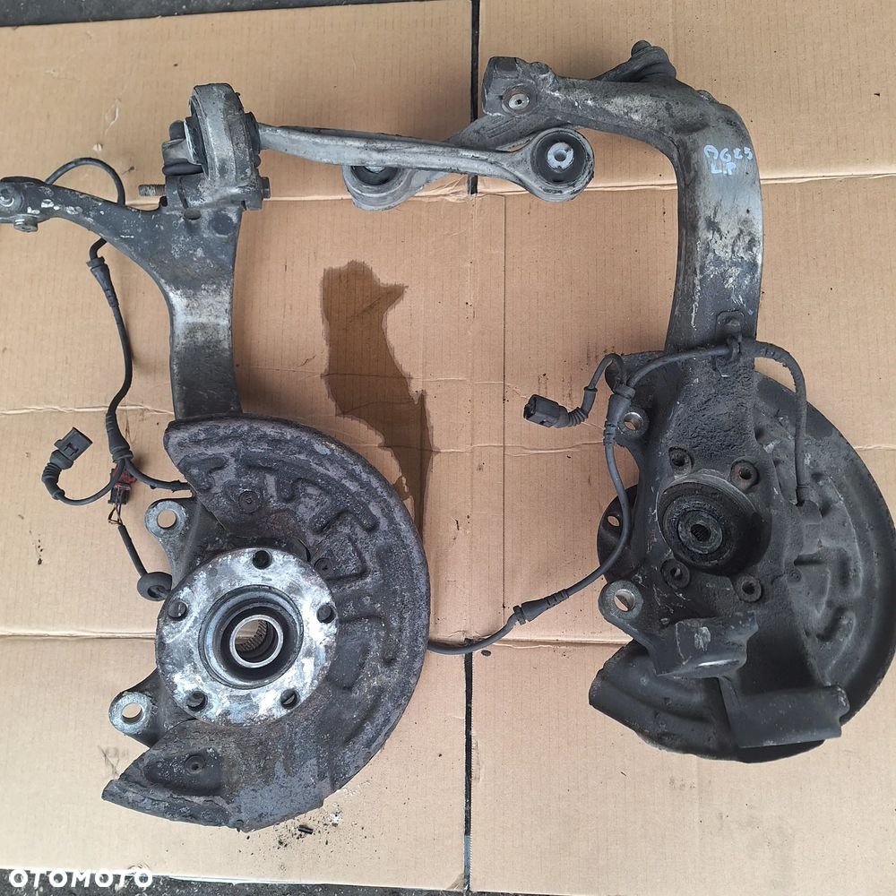WAHACZ ZWROTNICA PIASTA PRAWA LEWA PRZOD AUDI A6 C5 PASSAT B5 1.9 TDI 2.5 TDI - 5