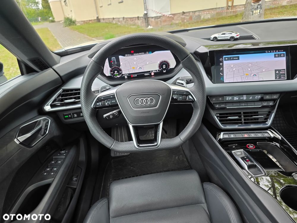 Audi e-tron GT - 11
