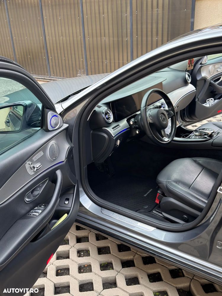 Mercedes-Benz E 220 d 9G-TRONIC - 10