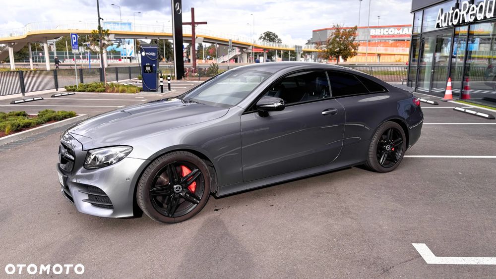 Mercedes-Benz Klasa E 300 Coupe 9G-TRONIC - 7
