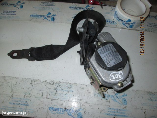 Pre-Tensor 2118600285 MERCEDES W211 2000 FD - 2