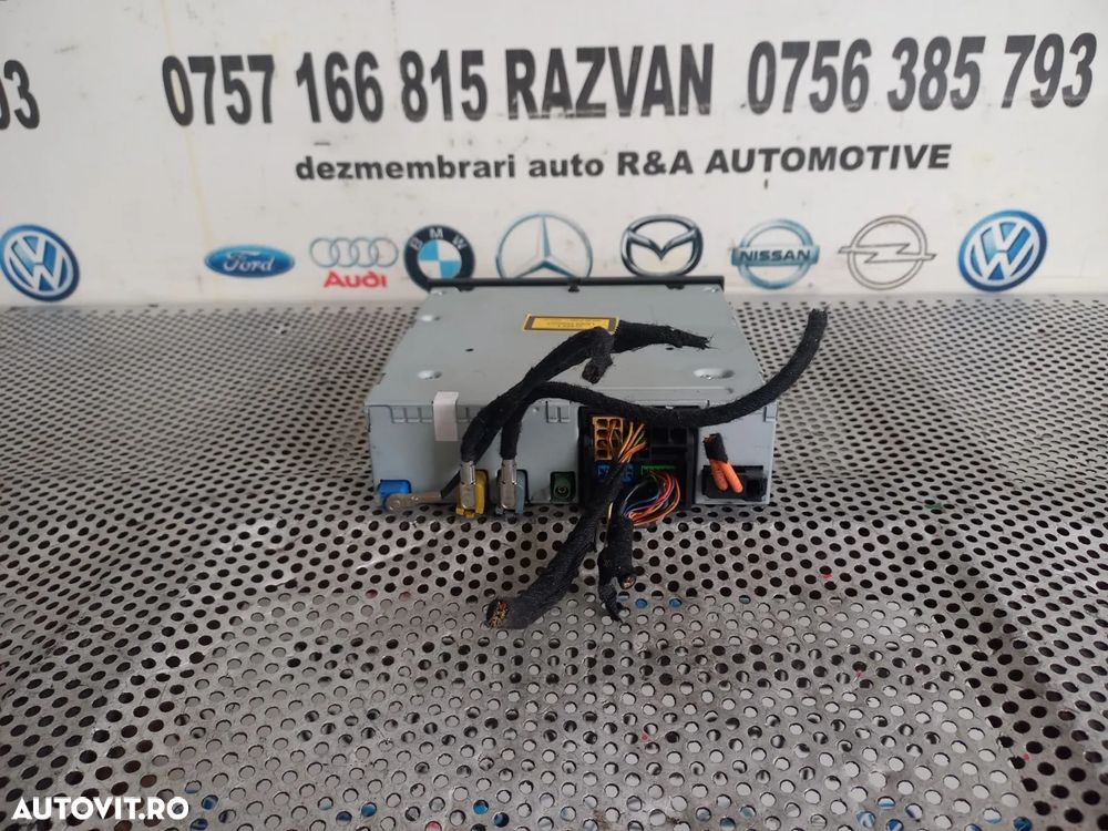 Unitate MMI Multimedia 3GP 3G+ Audi A8 4H D4 An 2010-2011-2012-2013-2014-2015-2016-2017 Cod 4H0035666F Dezmembrez Audi A8 4H D4 3.0 Tdi Quattro Motor CDT Cutie MXU Volan Stanga - Dezmembrari Arad - 6