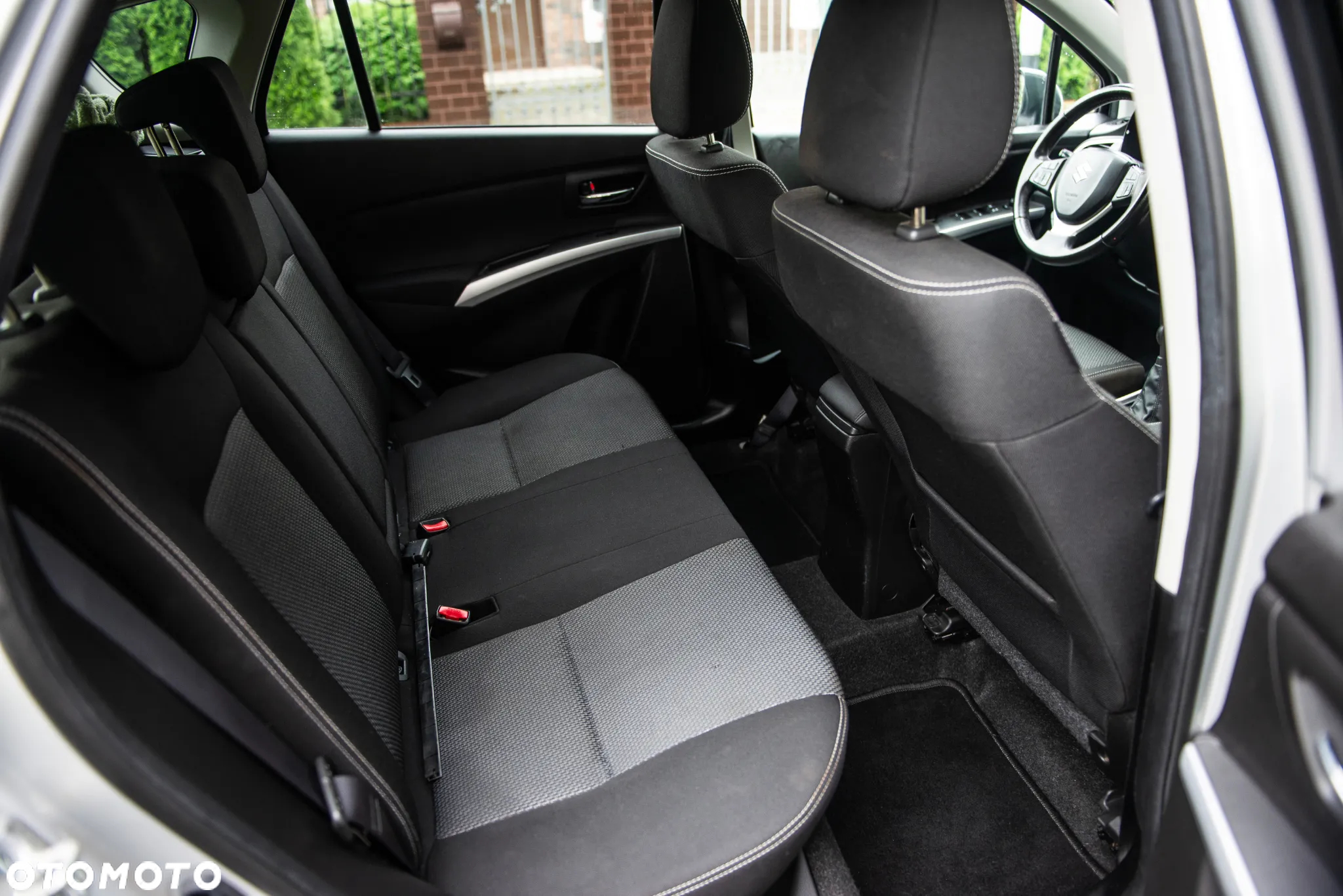 Suzuki SX4 S-Cross 1.6 Premium 4WD - 23