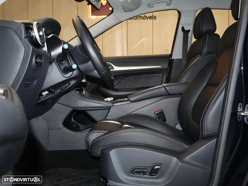 MG ZS EV 44.5 kWh Luxury - 21