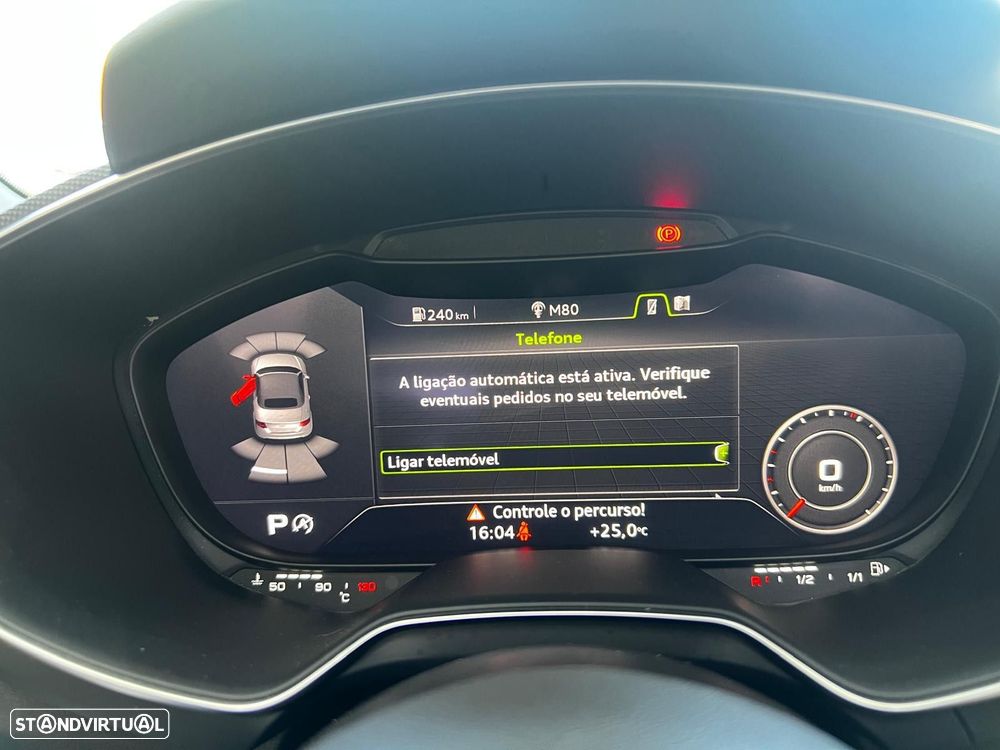 Audi TTS Roadster 2.0 TFSi quattro S Tronic - 32