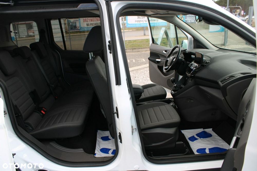 Ford Tourneo Connect - 27