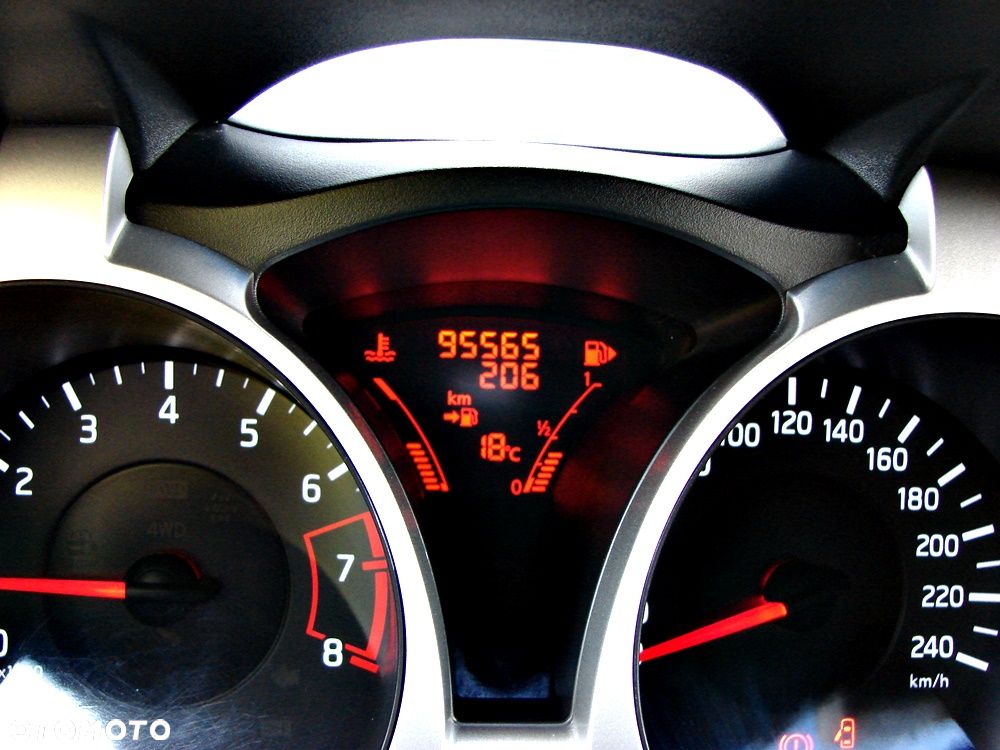Nissan Juke 1.6 Start/Stop Acenta - 28