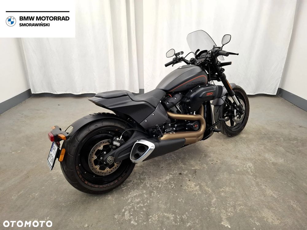 Harley-Davidson Softail Breakout - 7