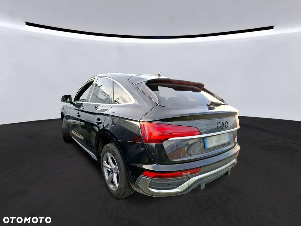 Audi Q5 Sportback - 4