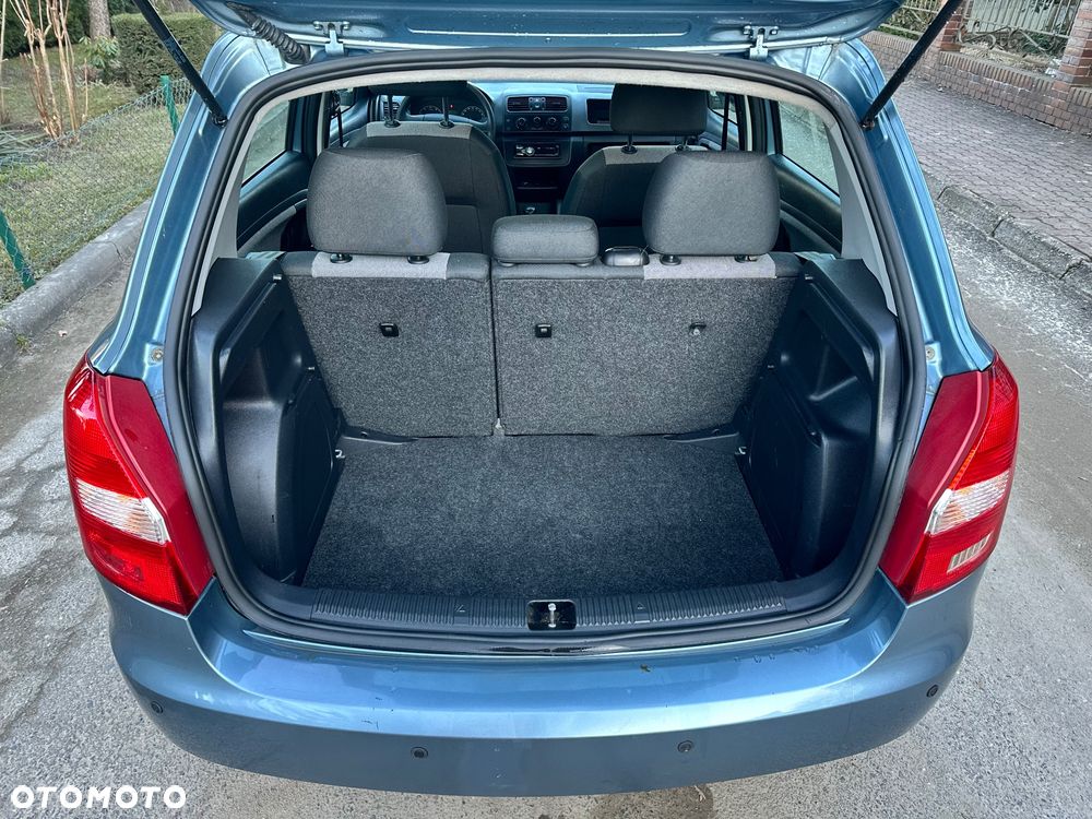 Skoda Fabia - 10