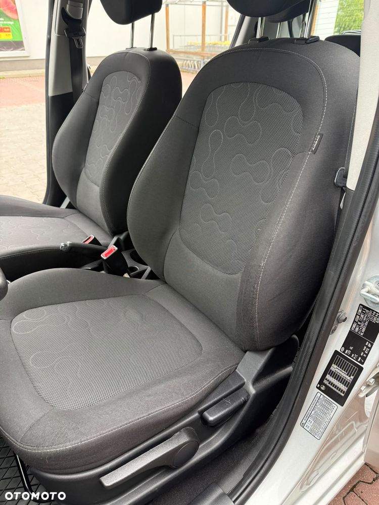 Hyundai i20 1.2 Classic EU5 - 10