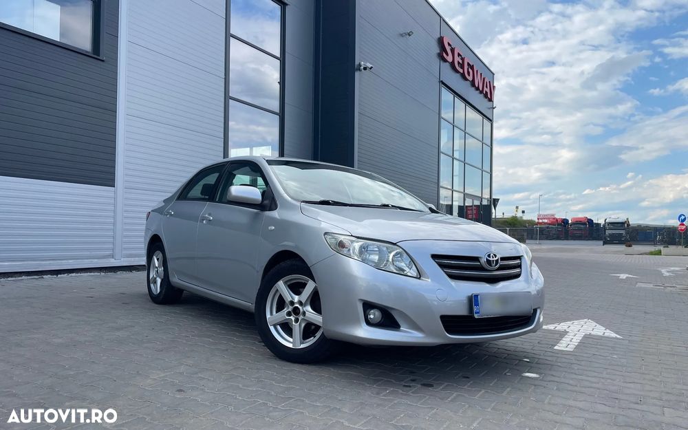 Toyota Corolla 1.4 D-4D Sedan Terra - 1
