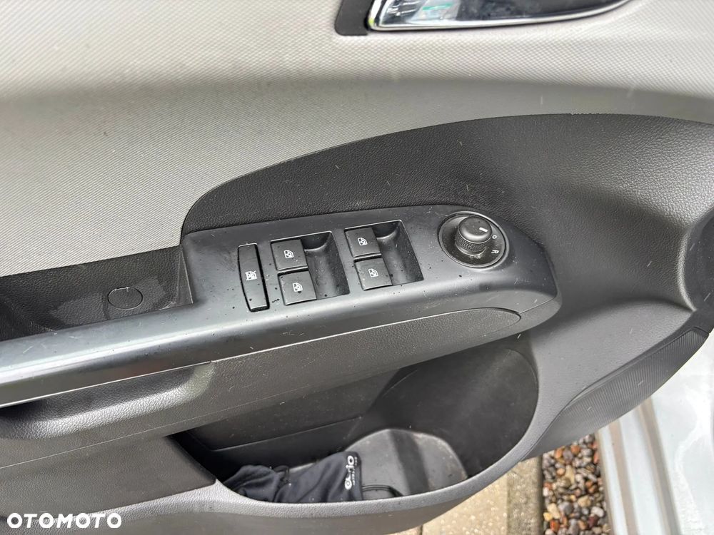 Chevrolet Aveo 1.6 Automatik LTZ - 12