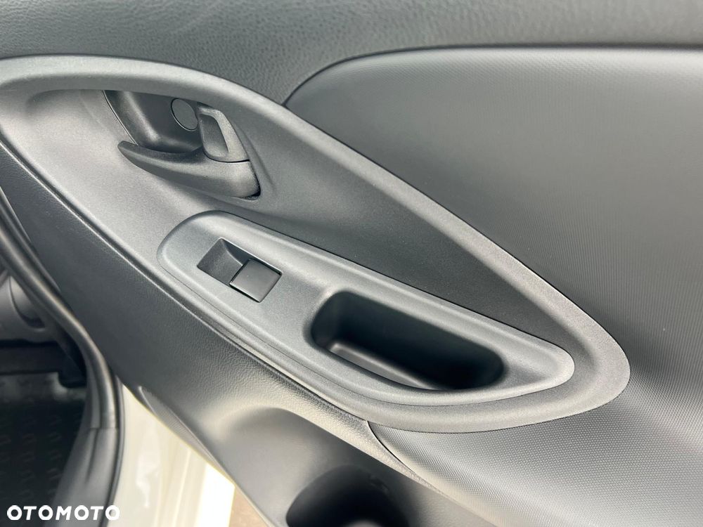 Toyota Yaris Hybrid 1.5 Executive - 17