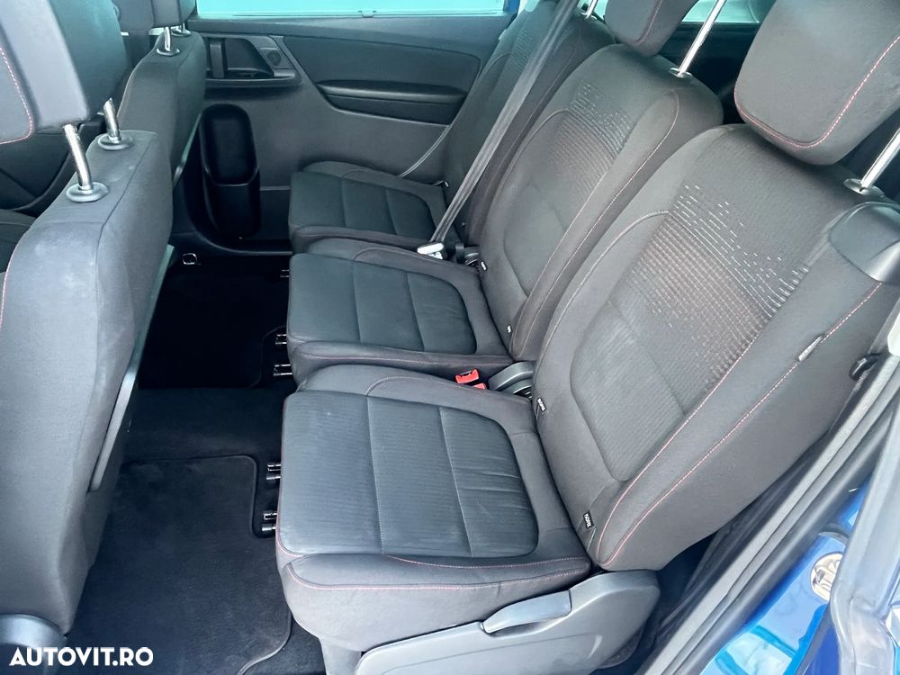 Volkswagen Sharan - 8