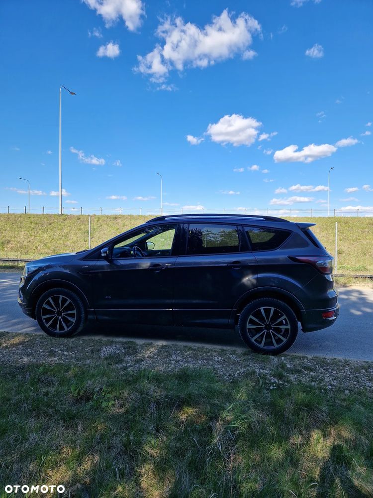 Ford Kuga 2.0 TDCi 4x4 ST-Line - 12