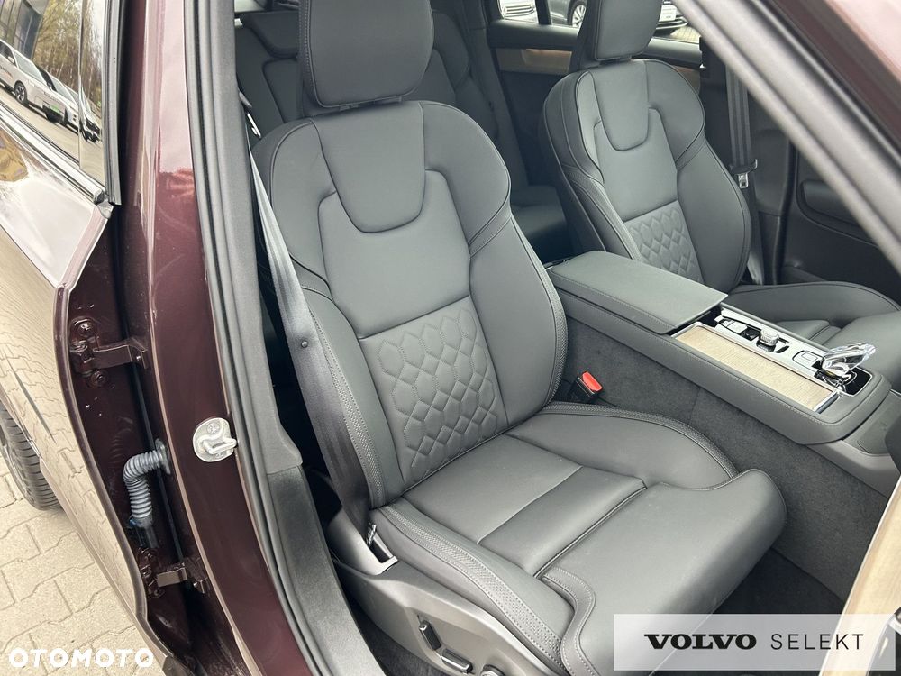 Volvo XC 90 - 26