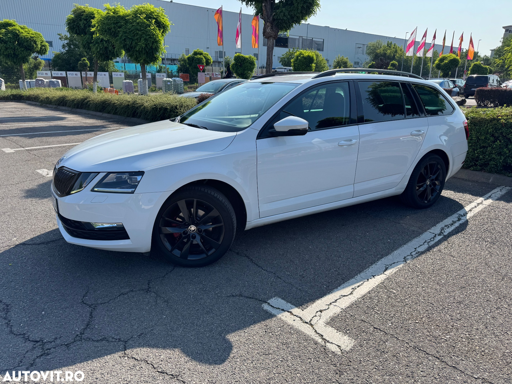 Skoda Octavia Combi Diesel 1.6 TDI DSG Style - 7