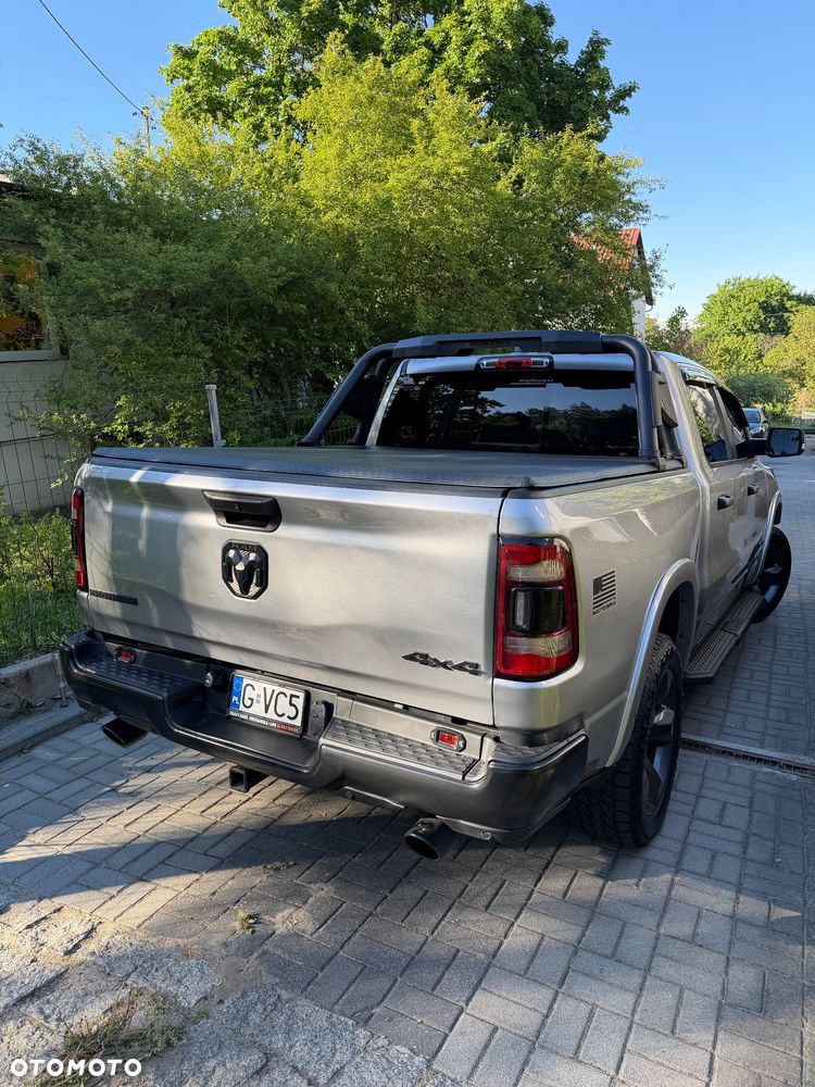 Dodge RAM - 4