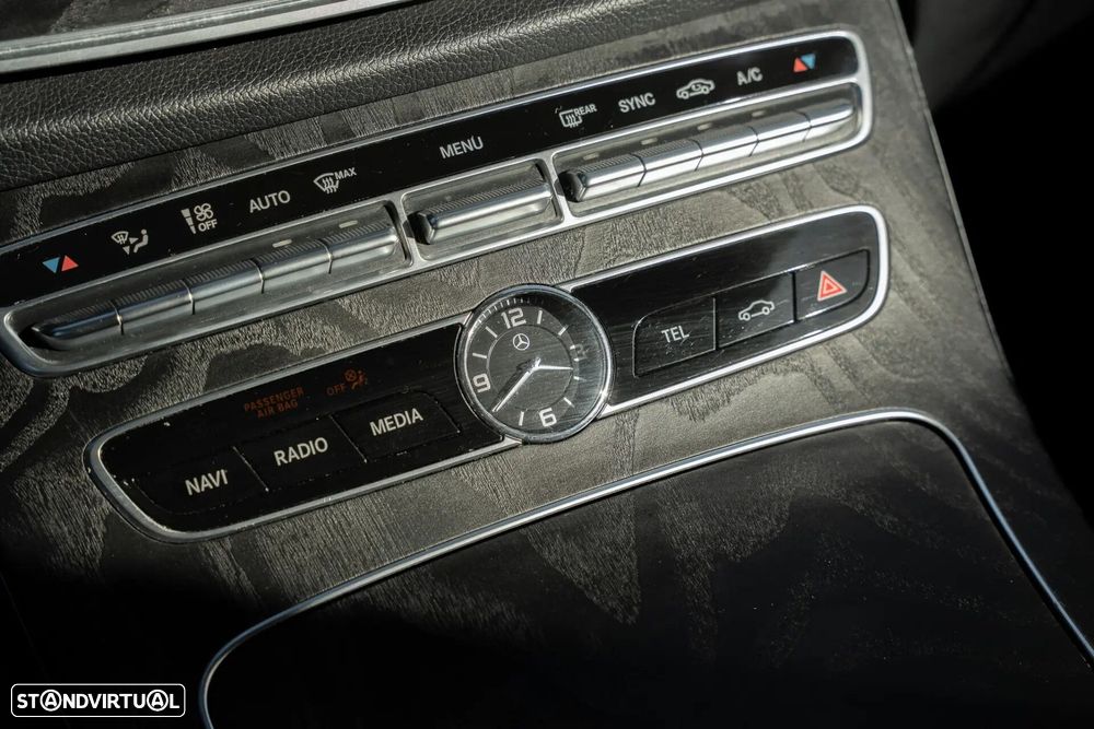 Mercedes-Benz E 220 d AMG Line Aut. - 23