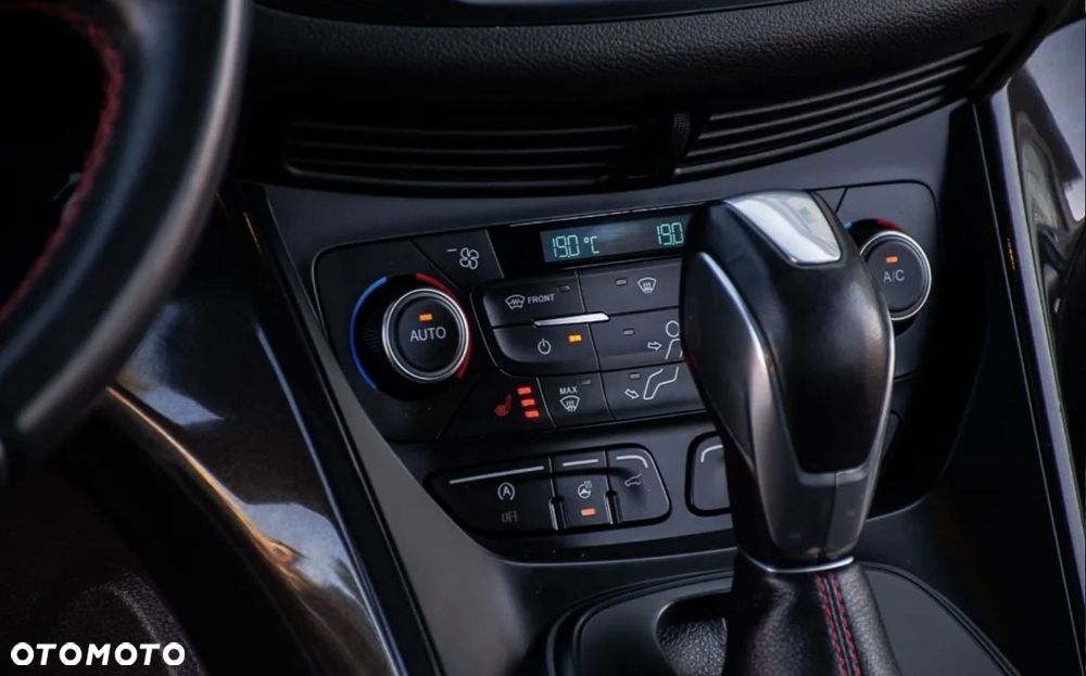 Ford Kuga - 8