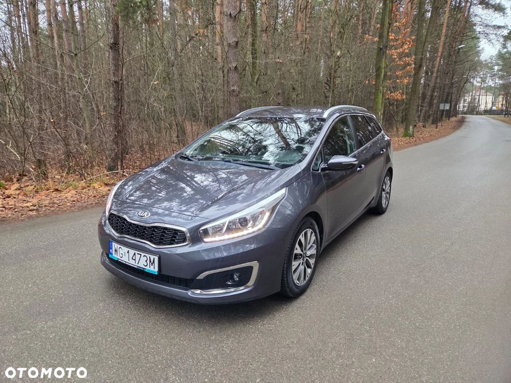Kia Ceed 1.6 GDI Platinum Edition - 3