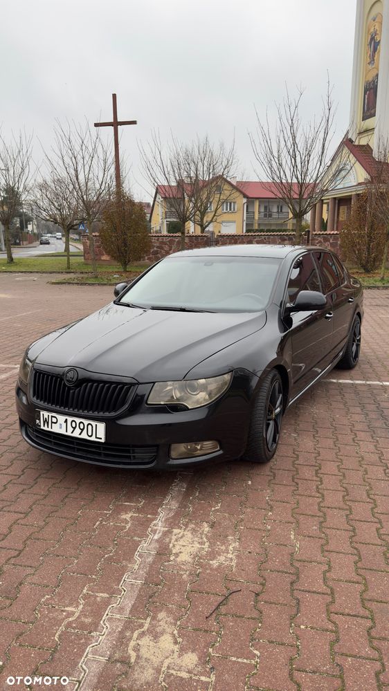 Skoda Superb 2.0 TDI Ambition - 1