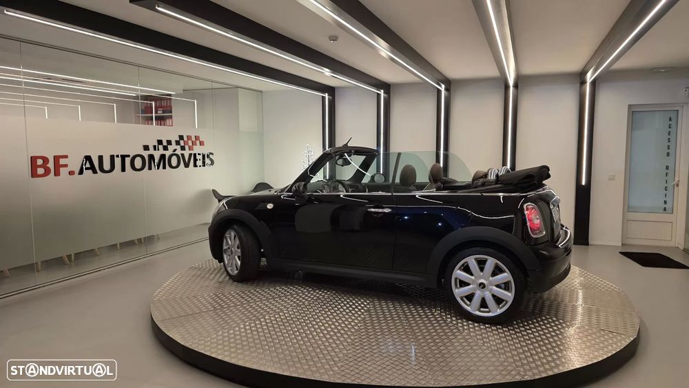 MINI Cabrio Cooper - 14