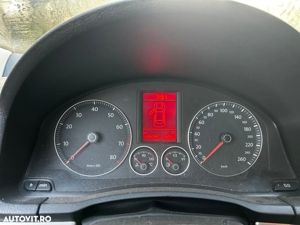 Volkswagen Jetta 1.6 Comfortline - 5