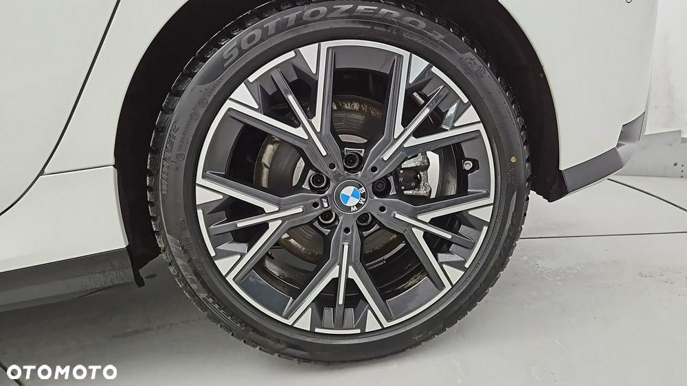 BMW Seria 1 - 23