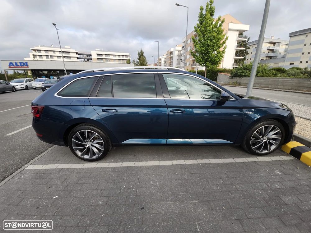 Skoda Superb Break 2.0 TDI Laurin&Klement DSG - 2