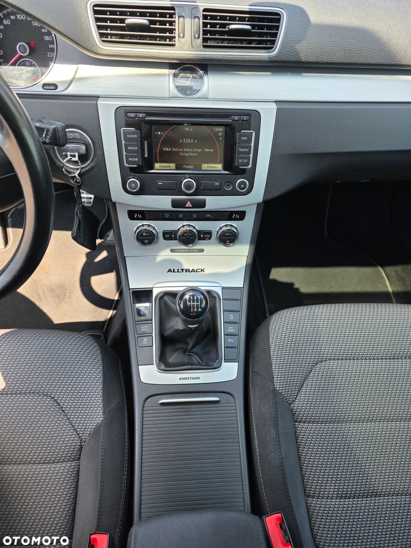 Volkswagen Passat Alltrack 2.0 TDI 4Motion BlueMotion Tec - 11