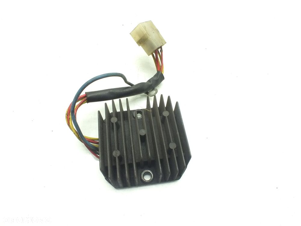 Regulator Napięcia Aprilia Pegaso 600 - 1