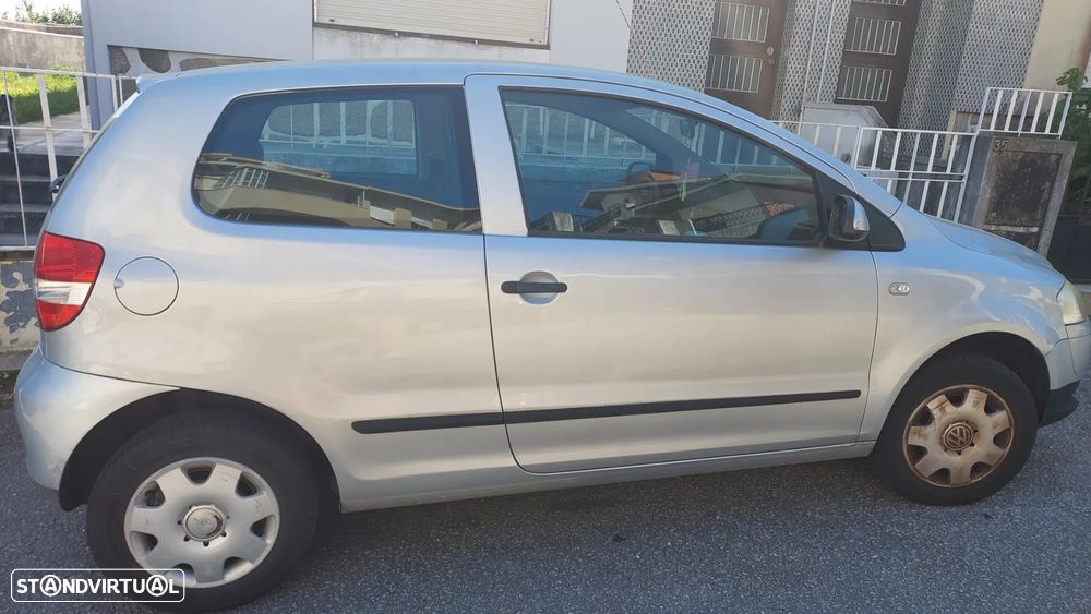 VW Fox 1.2 T.Liso - 1