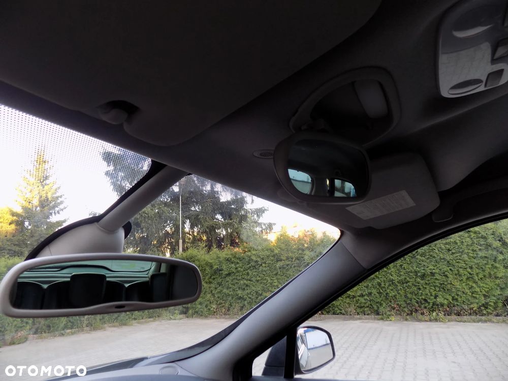 Renault Scenic 1.6 dCi Energy Bose - 19