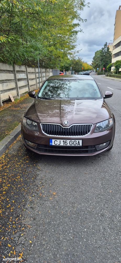 Skoda Octavia 2.0 TDI DSG Ambition - 11