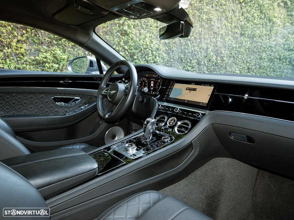 Bentley Continental GT W12 - 39