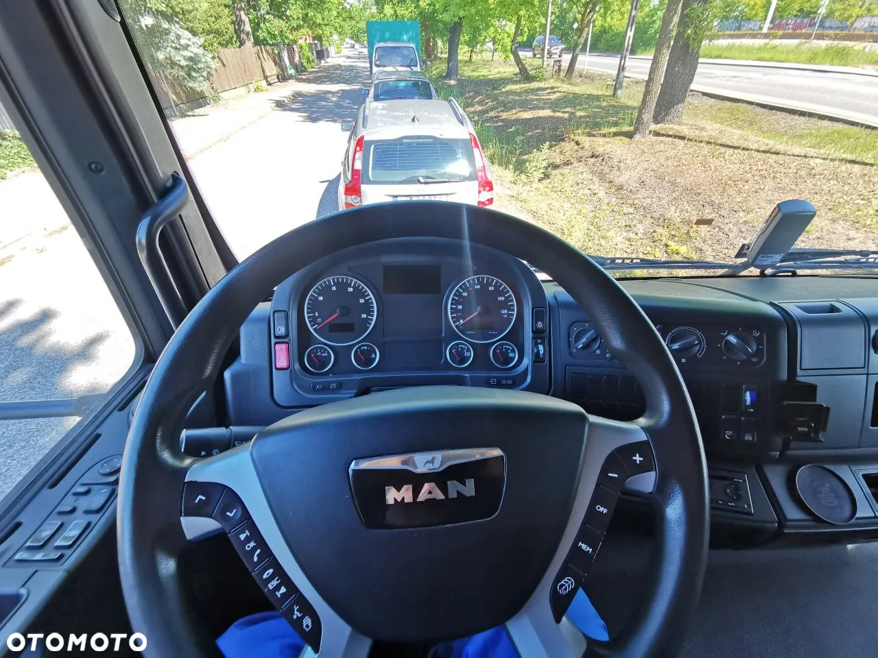 MAN TGL 8.220 - 4