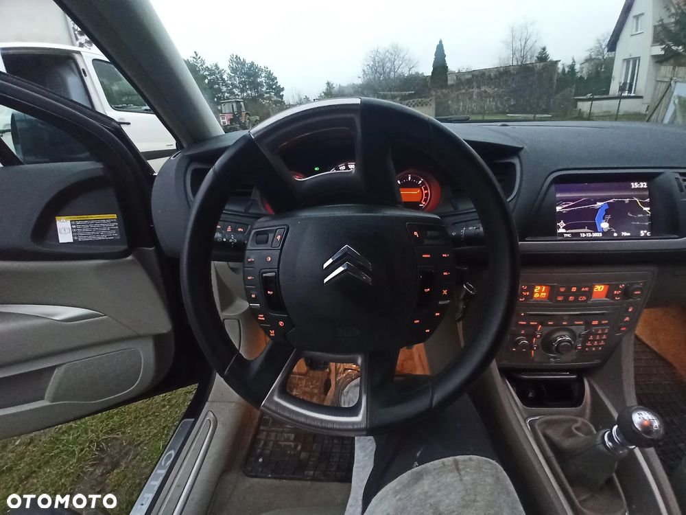 Citroën C5 2.0 HDi Exclusive - 24